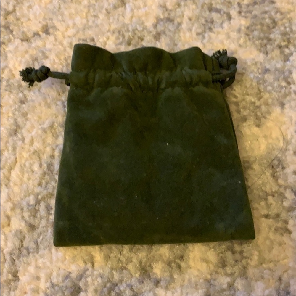 La Mer Pouch - Picture 2 of 2